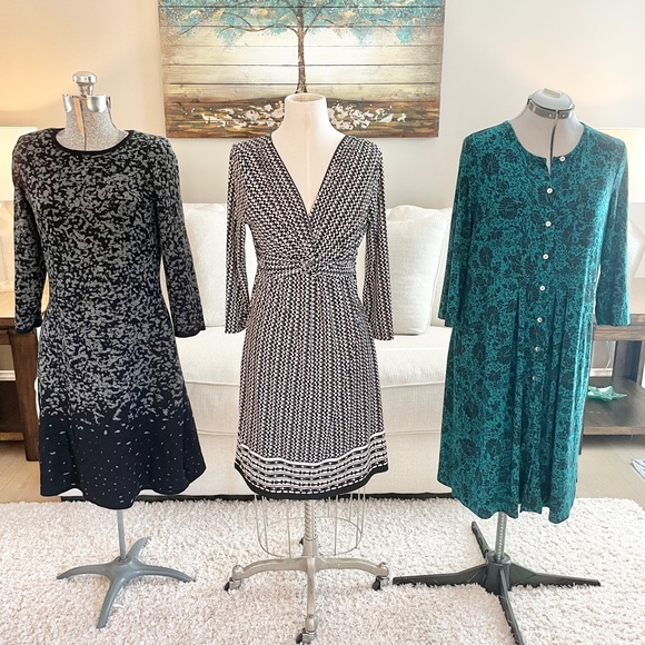 Dresses & Skirts - Medium black, white and green long sleeve midi dresses bundle 3 items included
